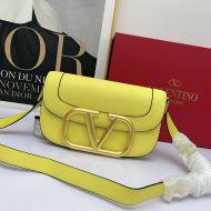 Valentino Garavani Large Supervee Shoulder Bag In Calfskin Lemon