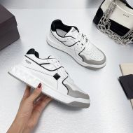 Valentino Garavani One Stud Low-Top Sneakers Unisex Calfskin White/Black