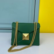 Valentino Garavani Small One Stud Shoulder Bag with Chain In Grainy Calfskin Green