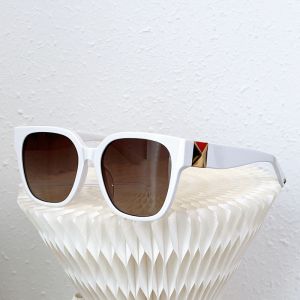 Valentino VA4111 Squared Sunglasses Acetate Frame with Roman Stud White