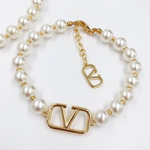 Valentino VLogo Signature Bracelet In Pearls Chain with Metal Gold